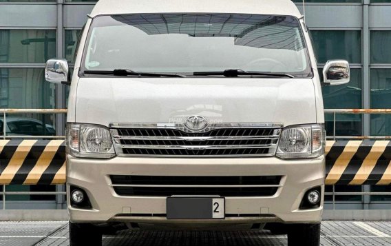 2011 Toyota Hiace Super Grandia Leather 2.8 AT in Makati, Metro Manila-2