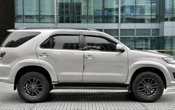 2015 Toyota Fortuner in Makati, Metro Manila-8