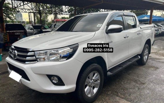Selling White Toyota Hilux 2019 in Mandaue-1