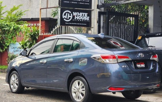 Selling White Toyota Vios 2019 in Manila-3