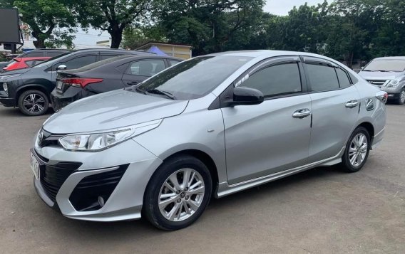 White Toyota Vios 2018 for sale in Automatic-2