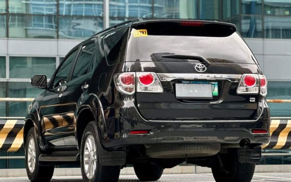 White Toyota Fortuner 2014 for sale in Makati-2