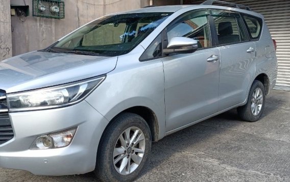 White Toyota Innova 2019 for sale in Manual-2