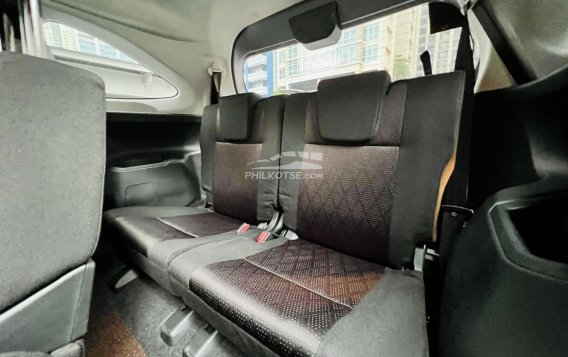 2022 Toyota Veloz in Makati, Metro Manila-2