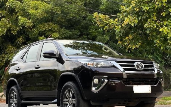 Sell White 2018 Toyota Fortuner in Parañaque-2