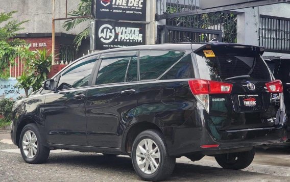 White Toyota Innova 2019 for sale in Manila-4