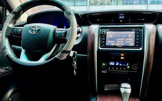 White Toyota Fortuner 2018 for sale in Automatic-2