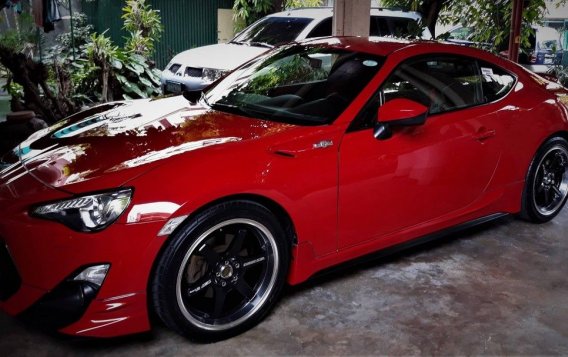 Sell White 2014 Toyota 86 in Pasig-5