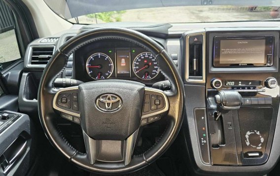 White Toyota Hiace 2020 for sale in Caloocan-8