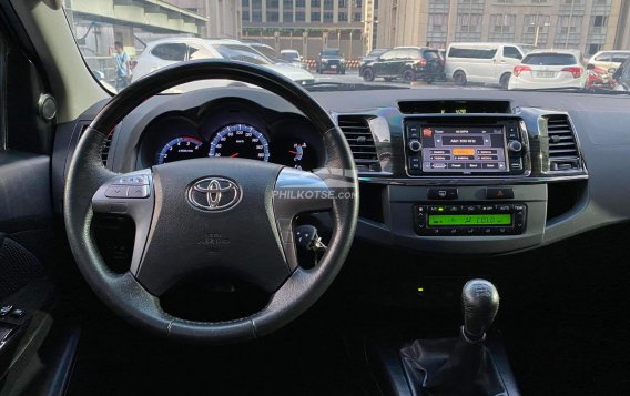 2016 Toyota Fortuner in Makati, Metro Manila-11