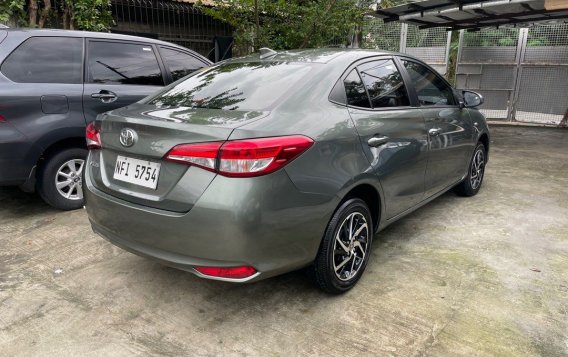 White Toyota Vios 2022 for sale in Quezon City-3