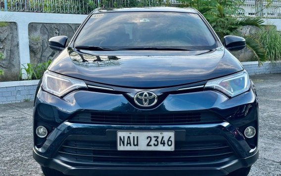 White Toyota Rav4 2017 for sale in Automatic-2