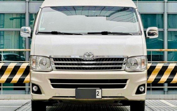 Sell White 2011 Toyota Hiace Super Grandia in Makati-4