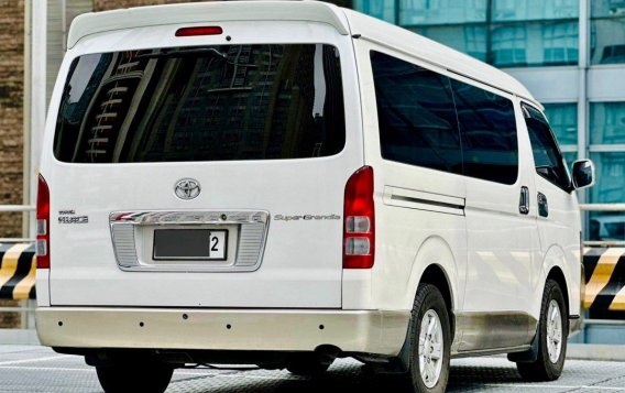 Sell White 2011 Toyota Hiace Super Grandia in Makati-3