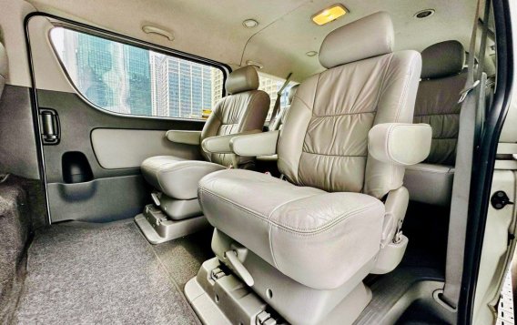 Sell White 2011 Toyota Hiace Super Grandia in Makati-8