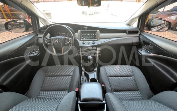 2022 Toyota Innova  2.8 E Diesel MT in Makati, Metro Manila-11