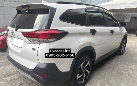 Selling White Toyota Rush 2021 in Mandaue-3