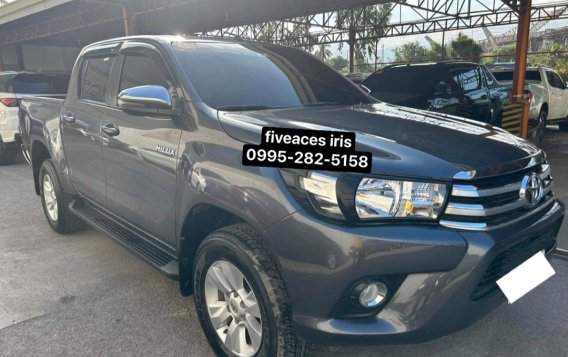 Selling White Toyota Hilux 2019 in Mandaue