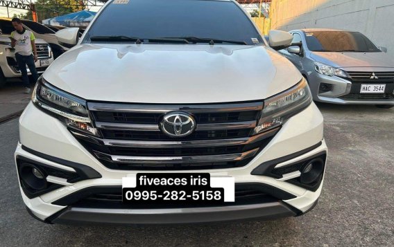 White Toyota Rush 2023 for sale in Automatic-7