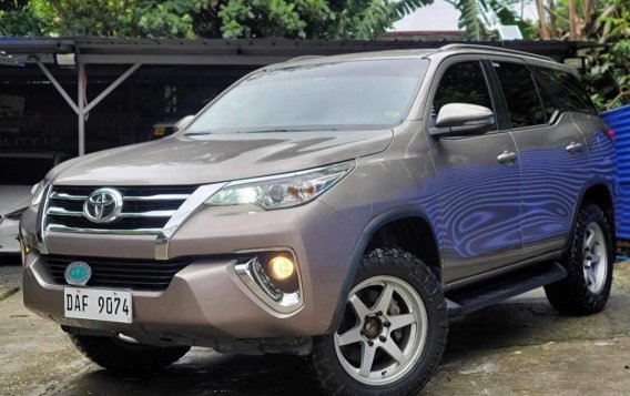 Bronze Toyota Fortuner 2018 for sale in Automatic