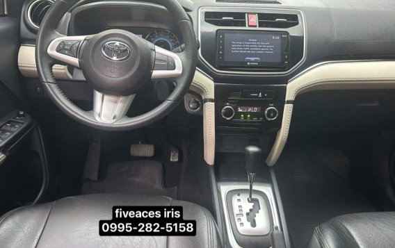 Selling White Toyota Rush 2021 in Mandaue-2