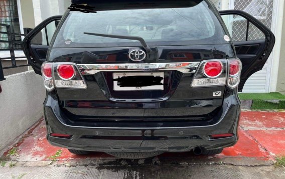 Silver Toyota Fortuner 2015 for sale in Automatic-5