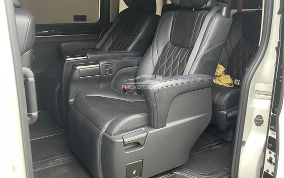 2020 Toyota Hiace Super Grandia Elite 2.8 AT in Manila, Metro Manila-11