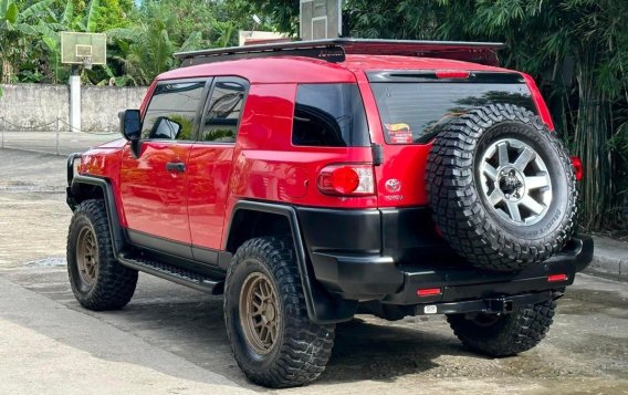 White Toyota Fj Cruiser 2016 for sale in Manila-3