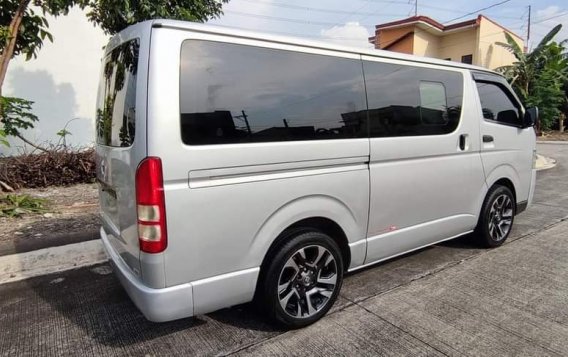 Selling Silver Toyota Hiace 2016 in Imus-3