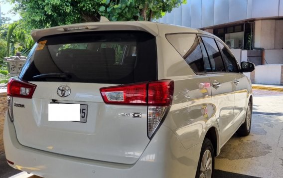Sell White 2020 Toyota Innova in Manila-1