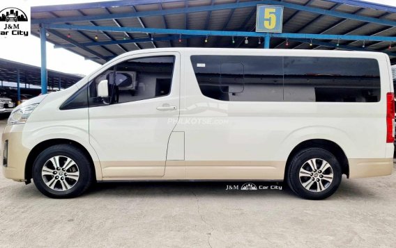 2020 Toyota Hiace  GL Grandia 3.0 A/T 2-Tone in Pasay, Metro Manila-6