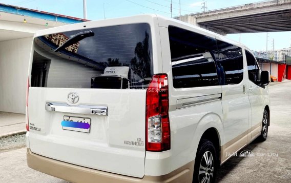 2020 Toyota Hiace  GL Grandia 3.0 A/T 2-Tone in Pasay, Metro Manila-4