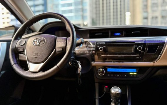 2015 Toyota Altis in Makati, Metro Manila-9