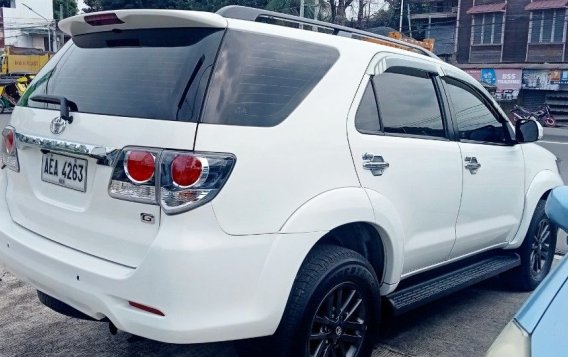 White Toyota Fortuner 2015 for sale in Villasis-4