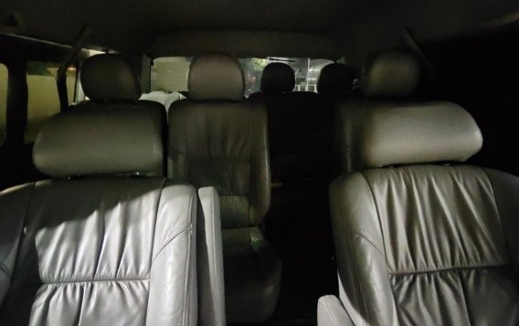 Selling White Toyota Hiace Super Grandia 2014 in Manila-9