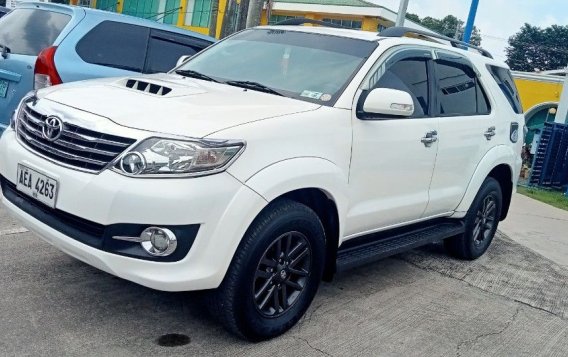 White Toyota Fortuner 2015 for sale in Villasis-2