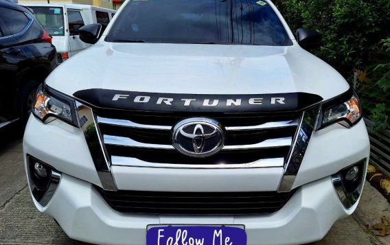 White Toyota Fortuner 2019 for sale in Santa Rosa