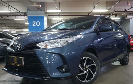 2022 Toyota Vios 1.3 XLE CVT in Quezon City, Metro Manila-2