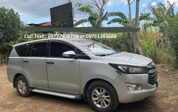 2017 Toyota Innova  2.8 E Diesel MT in Batangas City, Batangas-8