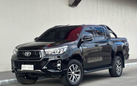 White Toyota Hilux 2019 for sale in Automatic