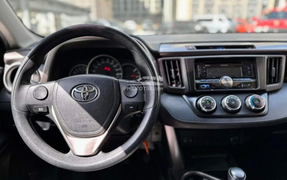 2016 Toyota RAV4 in Makati, Metro Manila-11