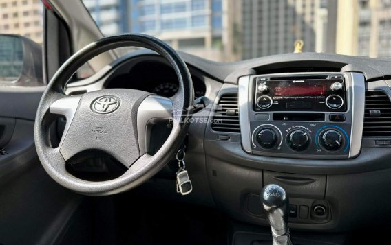 2015 Toyota Innova  2.8 E Diesel MT in Makati, Metro Manila-9