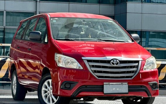 2015 Toyota Innova  2.0 E Gas MT in Makati, Metro Manila