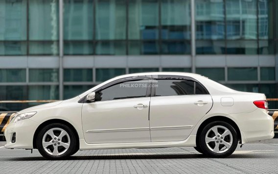 2013 Toyota Altis in Makati, Metro Manila-9