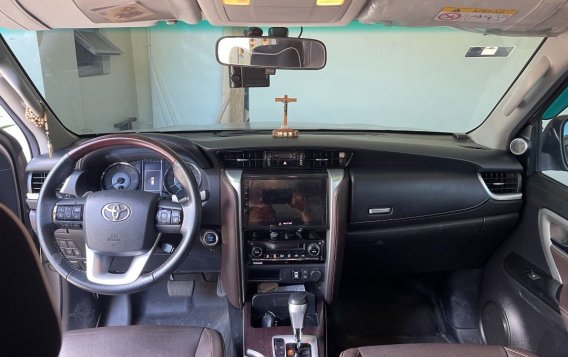 Bronze Toyota Fortuner 2018 for sale in Automatic-3