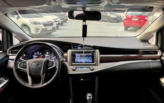 2017 Toyota Innova in Makati, Metro Manila-15