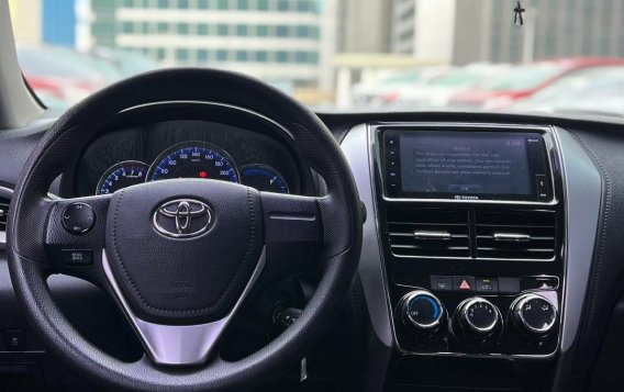 Selling White Toyota Vios 2019 in Makati-7