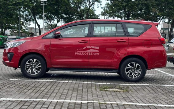 2021 Toyota Innova  2.8 E Diesel AT in Makati, Metro Manila-3