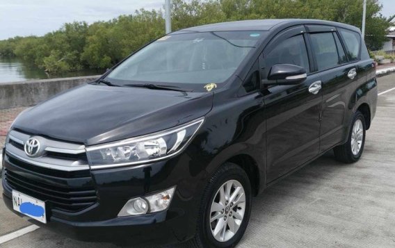 White Toyota Innova 2017 for sale in Manila-4