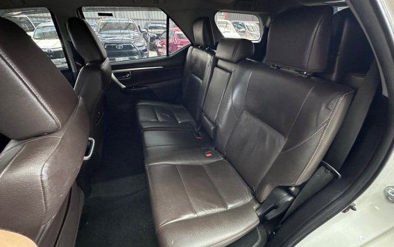 White Toyota Fortuner 2019 for sale in Parañaque-3